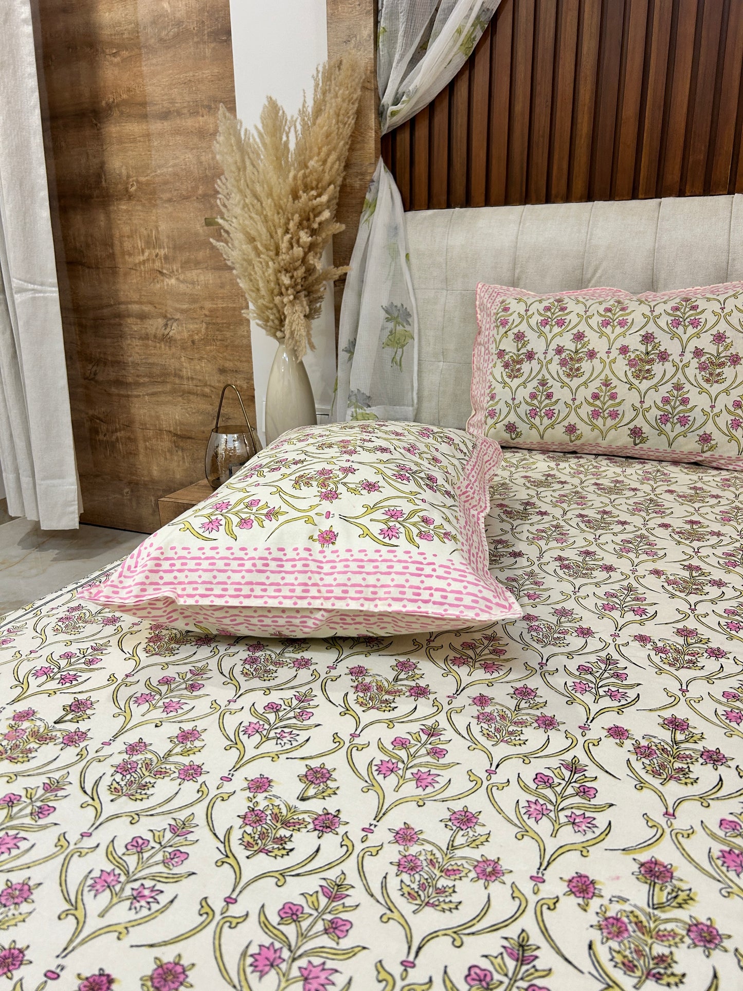 Sanctuary Handblock Printed Reversible Bedset - 102