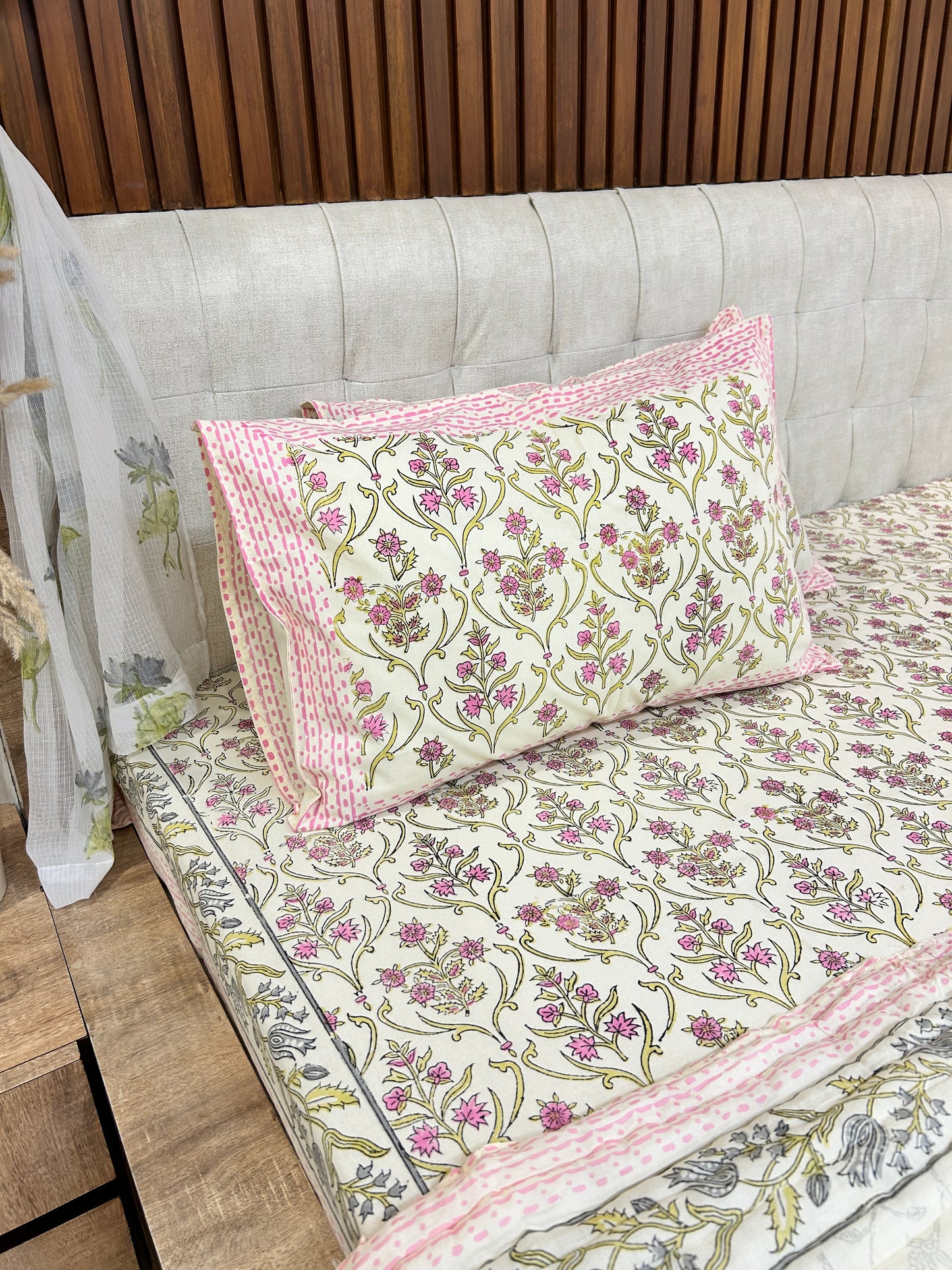 Sanctuary Handblock Printed Reversible Bedset - 102