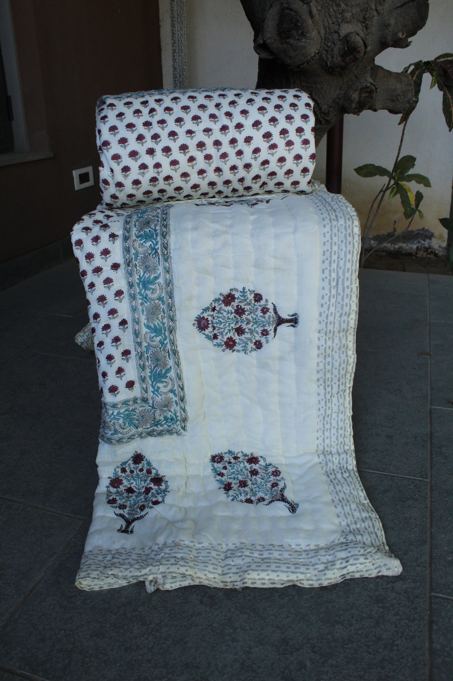 Magnolia Handblock Printed Reversible Quilt - 119