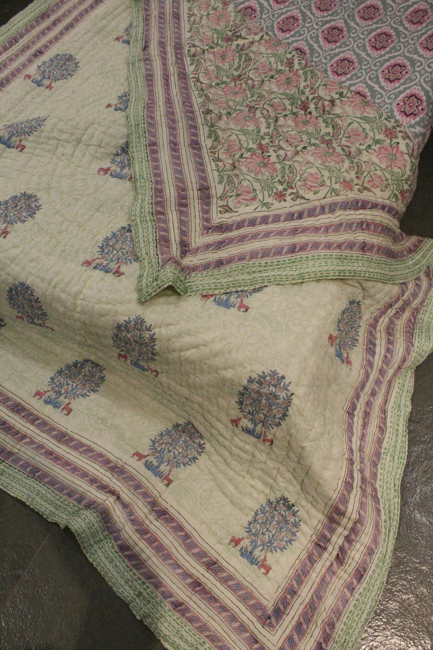 Magnolia Handblock Printed Reversible Quilt - 118