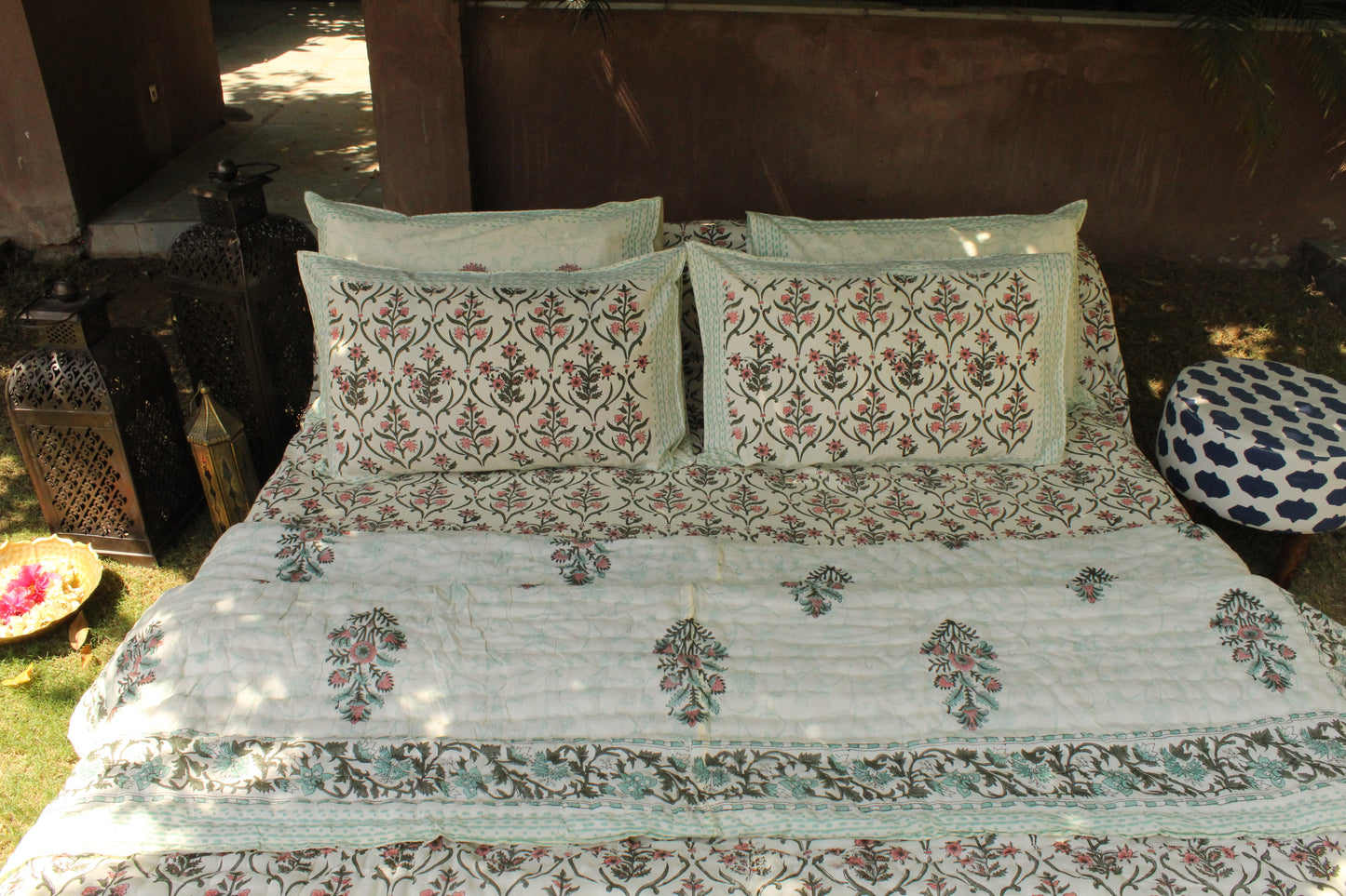 Magnolia Handblock Printed Reversible Bedset - 135