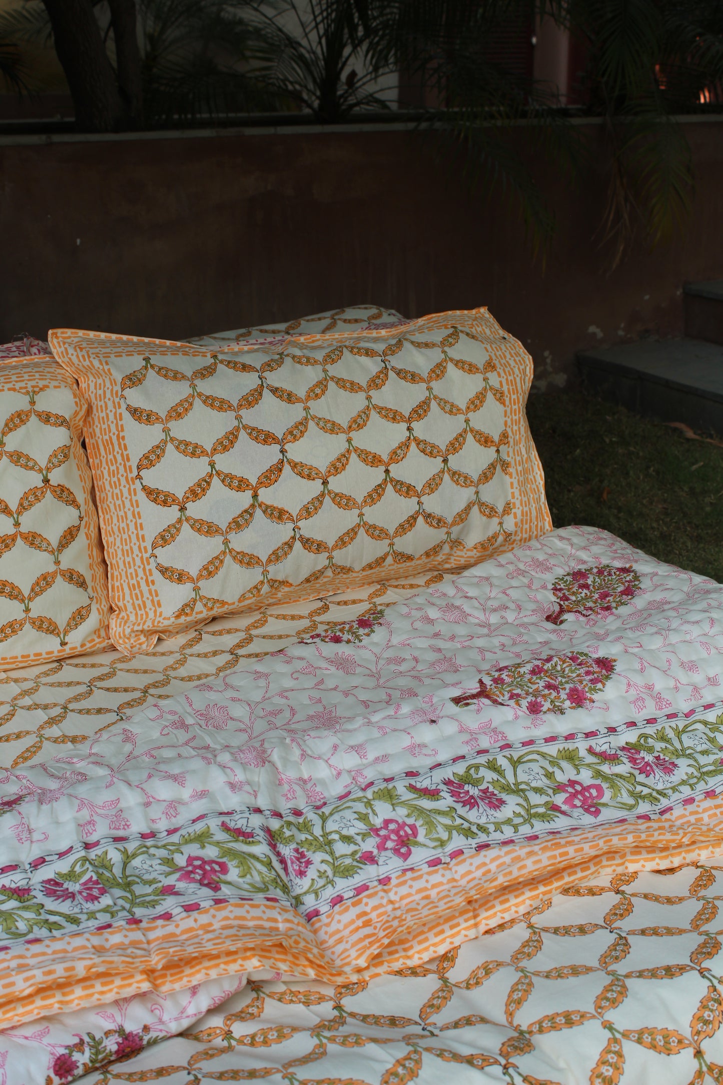 Magnolia Handblock Printed Reversible Bedset - 132