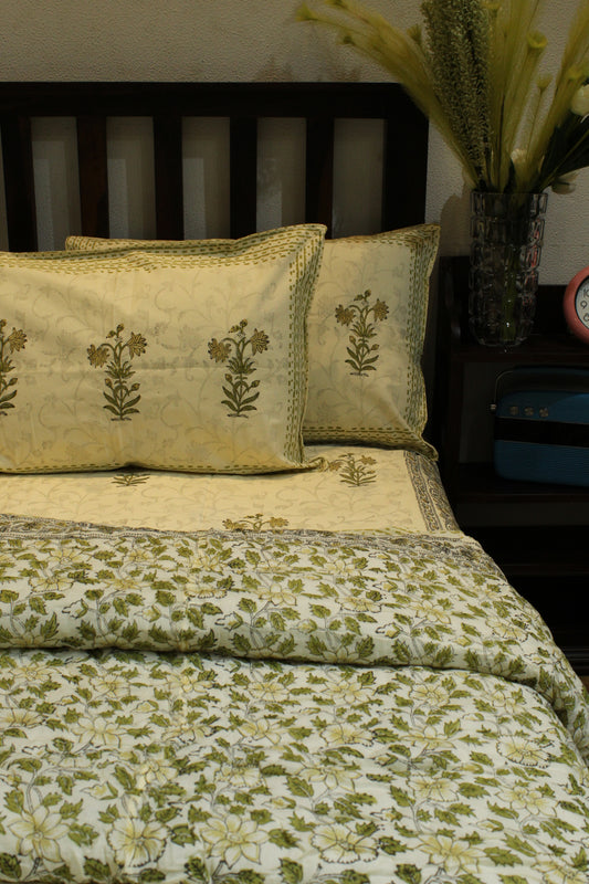 Magnolia Handblock Printed Reversible Bedset - 123