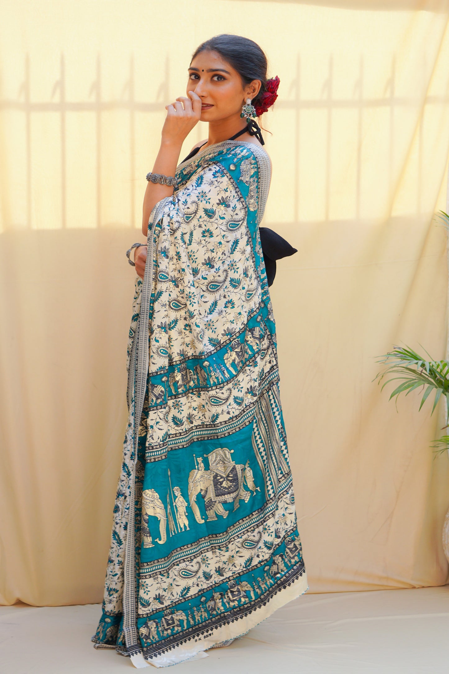 Pravaah Baraat Border Silk Saree