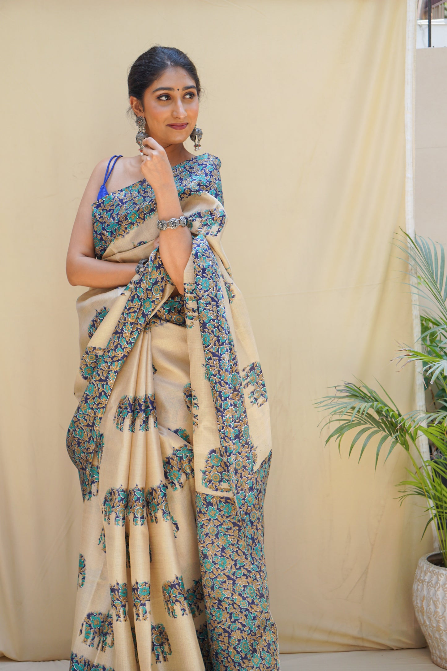 Pravaah Elephant Motifs Silk Saree