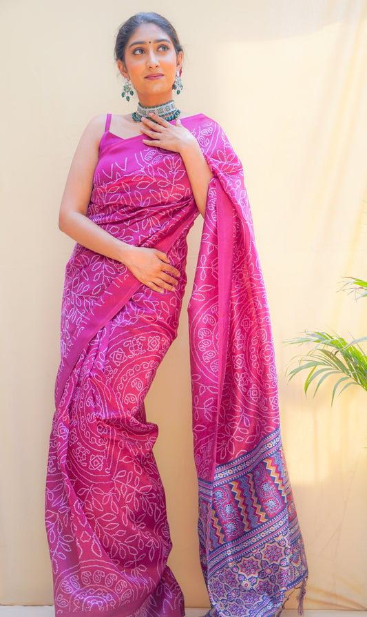 Pravaah Pink Bandhani Silk Saree