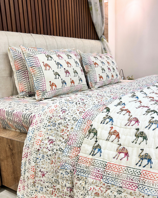 Panchrangiya Camel Motifs with Floral Jaal Border AC Comforter