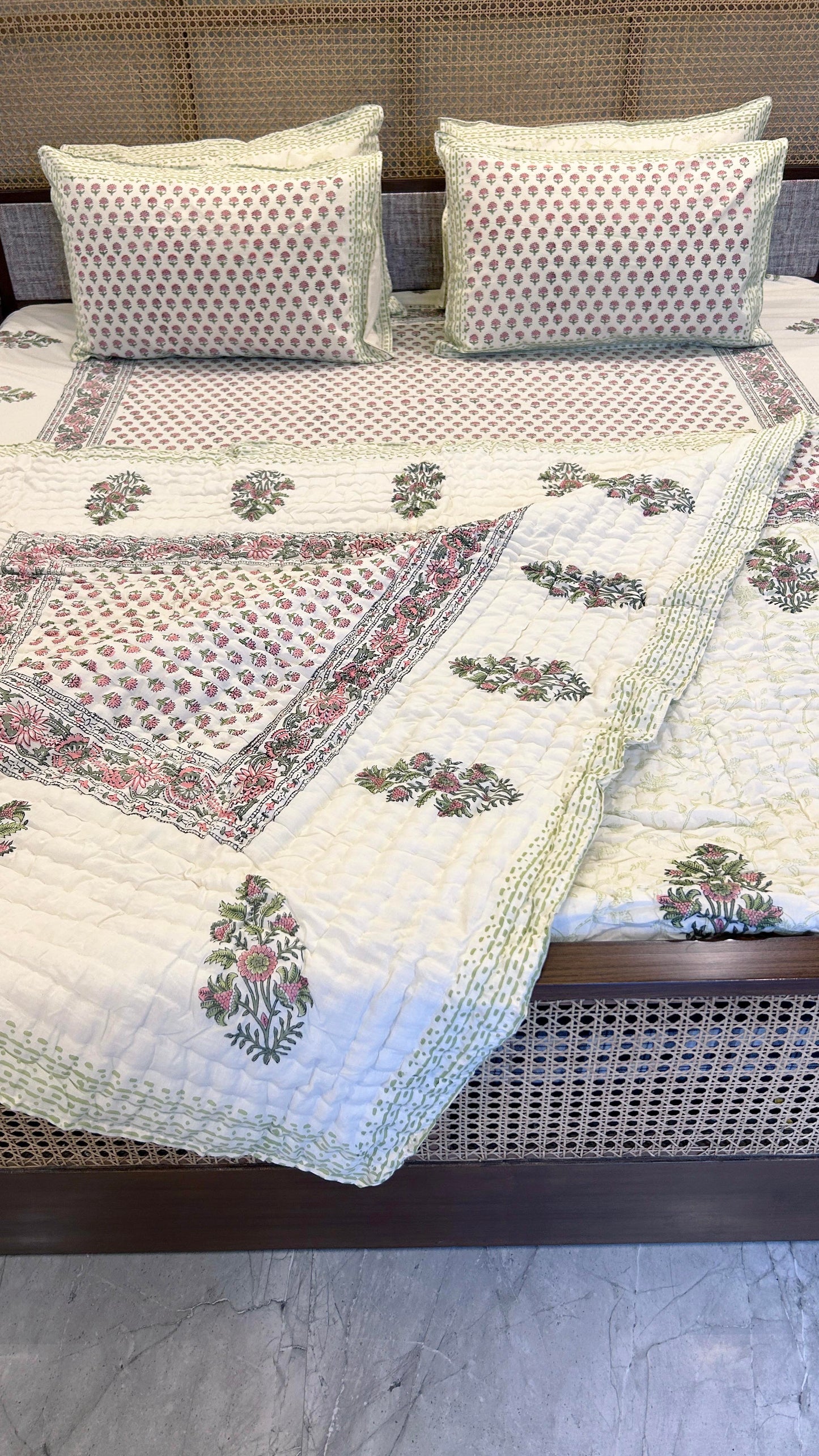 Magnolia Handblock Printed Reversible Quilt - 109