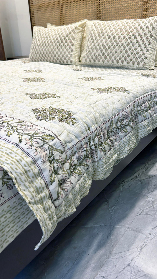 Magnolia Handblock Printed Reversible Bedset - 106