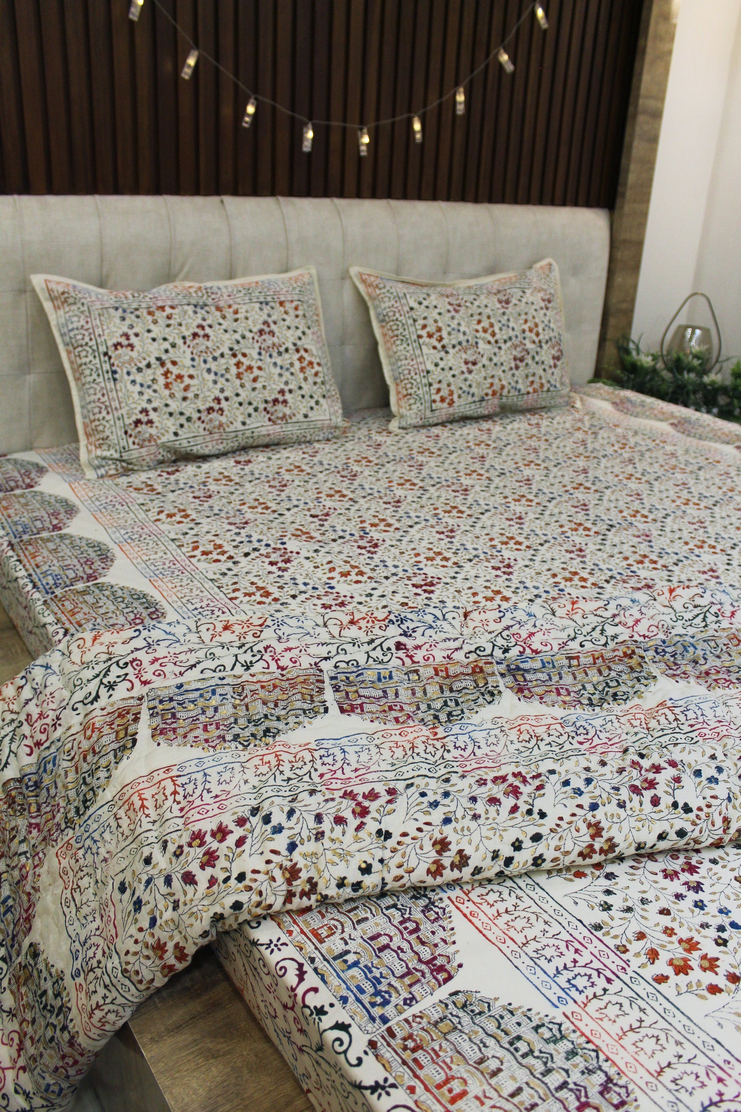 Royal Rajputana Non Reversible Quilt - 131