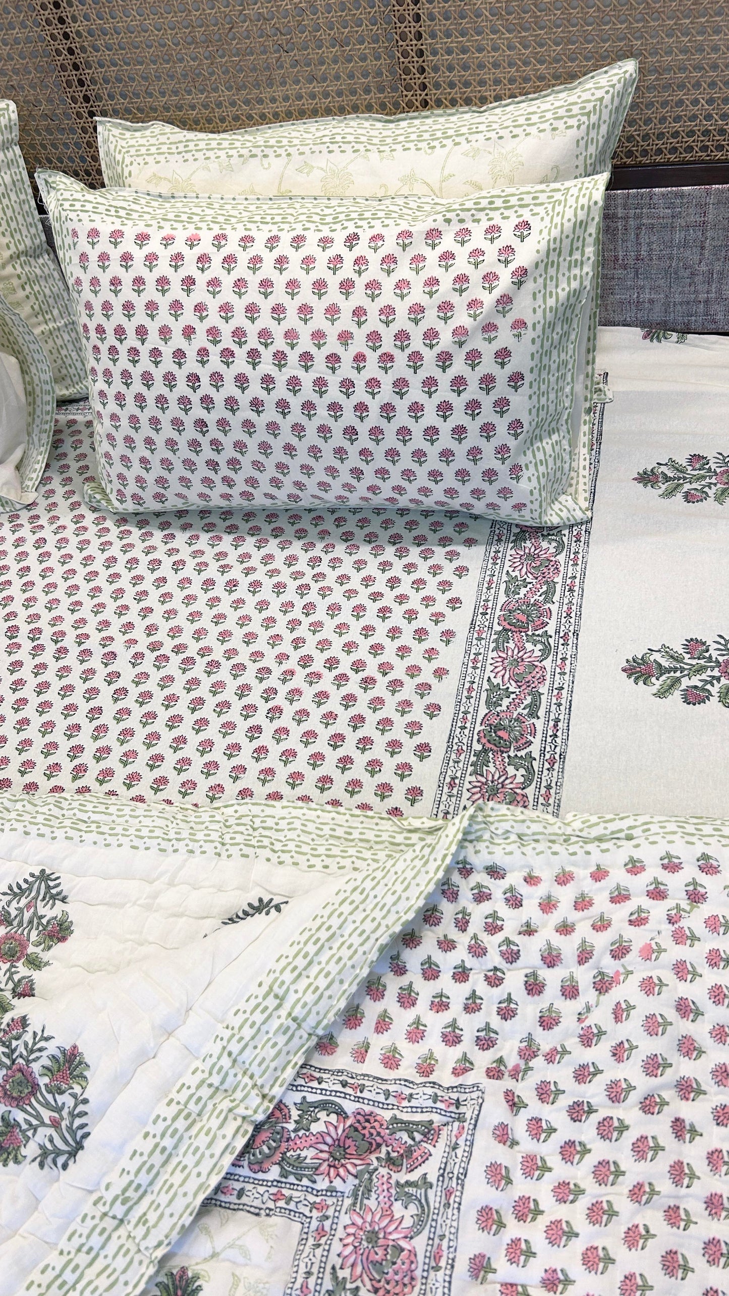 Magnolia Handblock Printed Reversible Quilt - 109