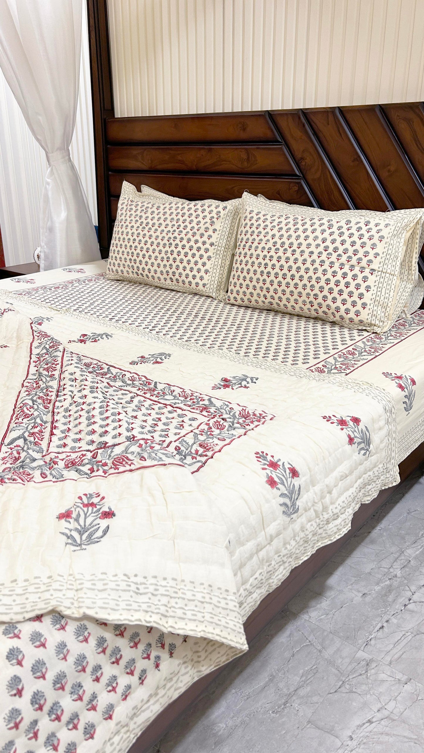 Magnolia Handblock Printed Reversible Bedset - 104