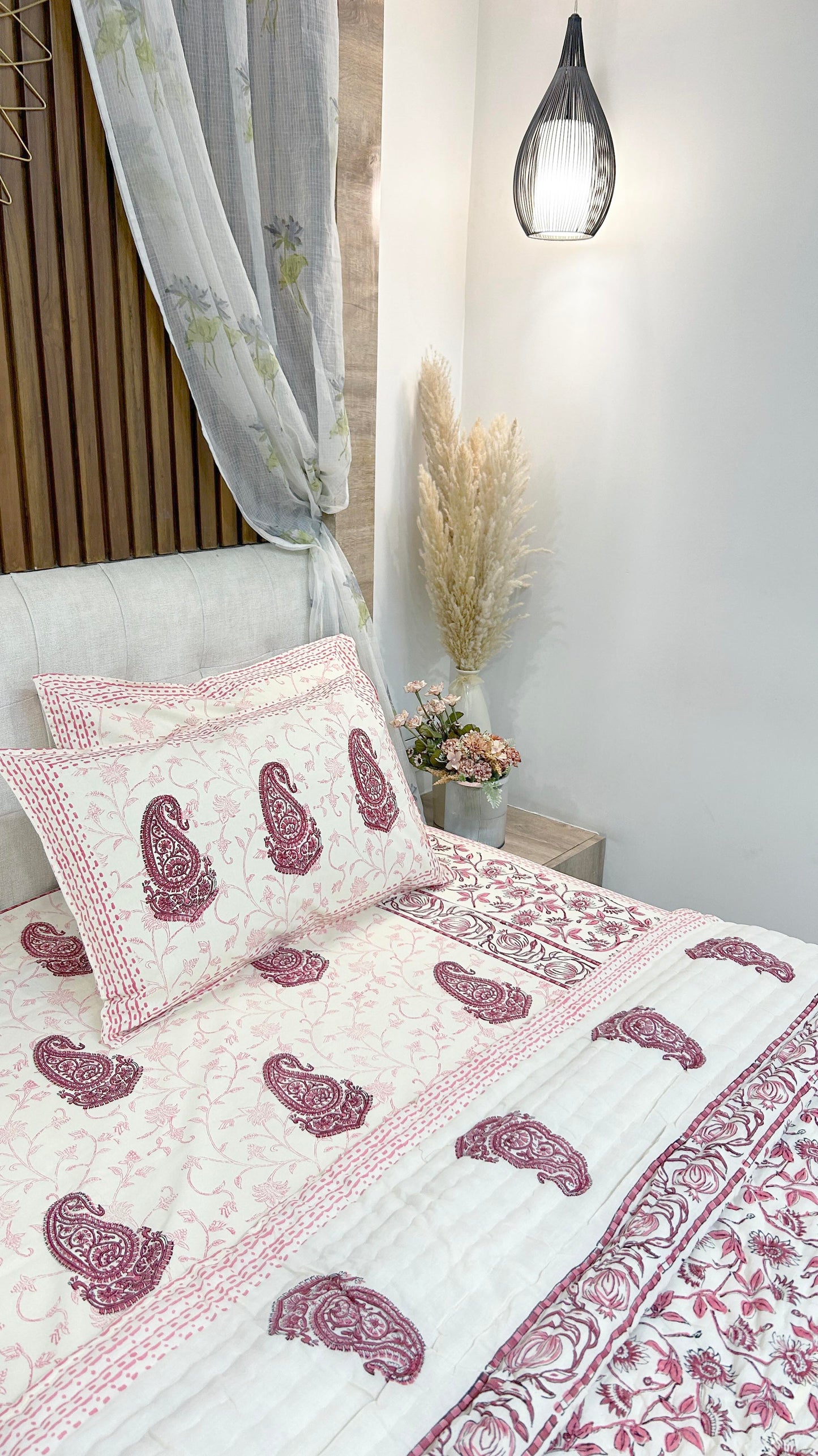 Magnolia Handblock Printed Reversible Bedset - 101