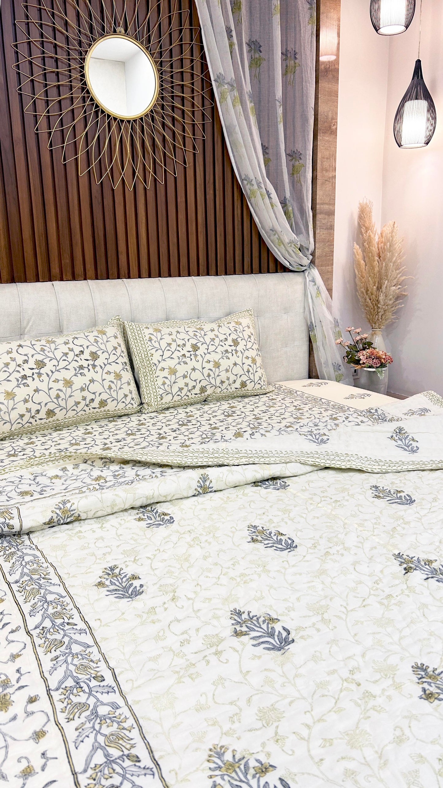 Magnolia Handblock Printed Reversible Bedset - 114