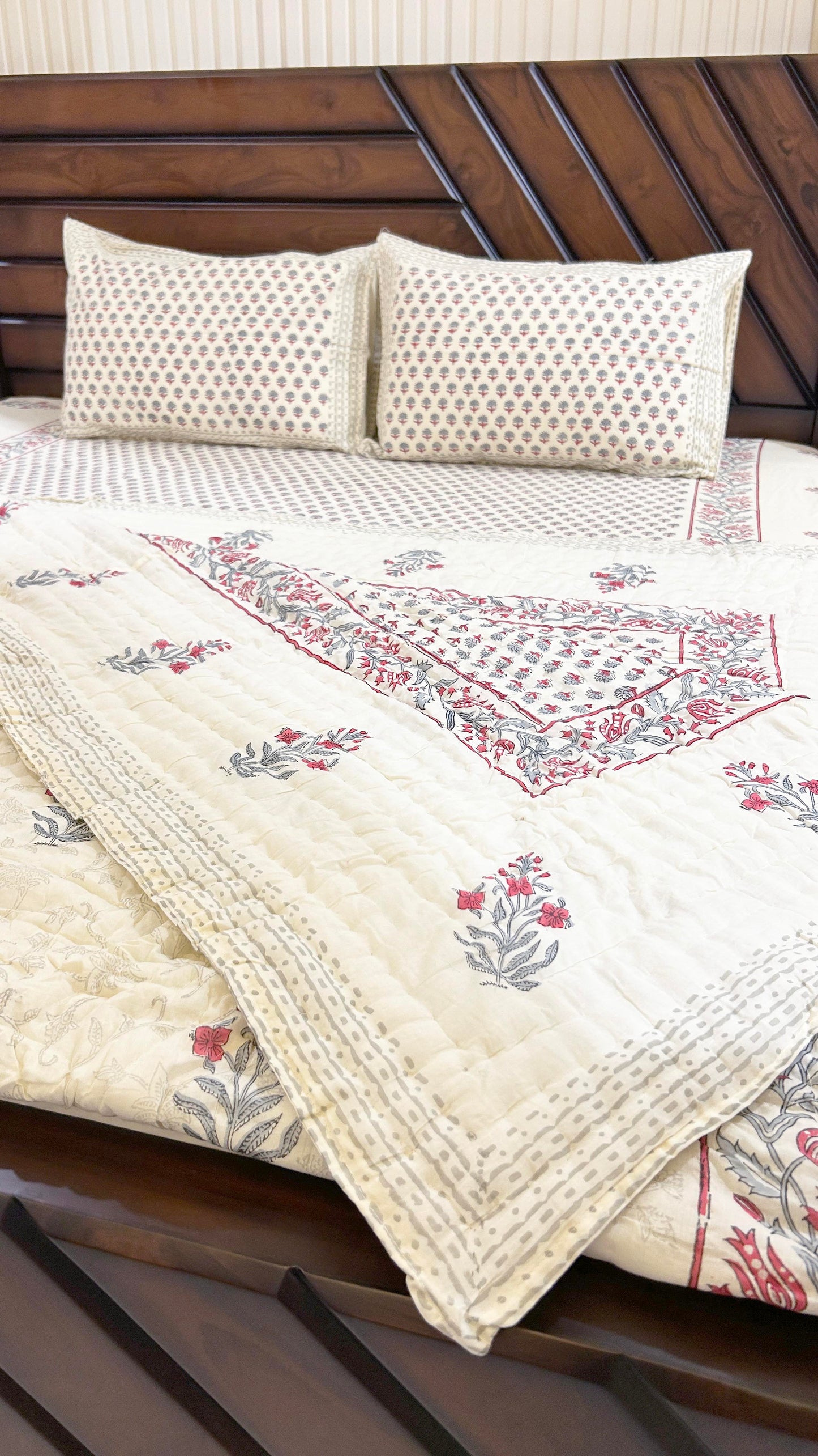 Magnolia Handblock Printed Reversible Quilt - 104