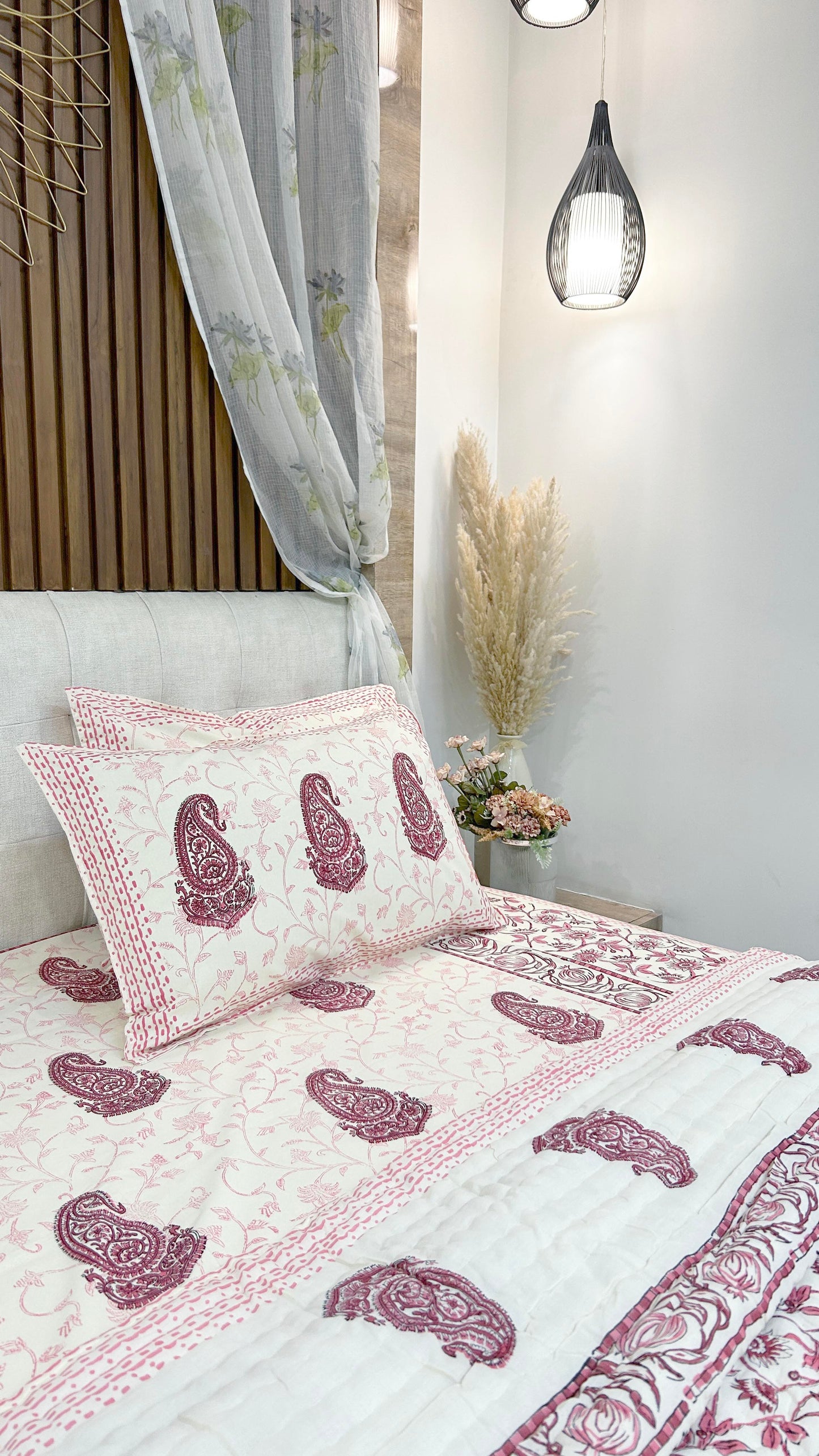 Magnolia Handblock Printed Reversible Bedset - 101