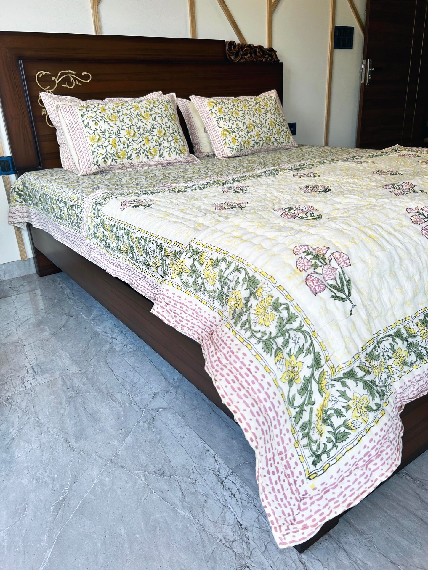 Magnolia Handblock Printed Reversible Bedset - 116