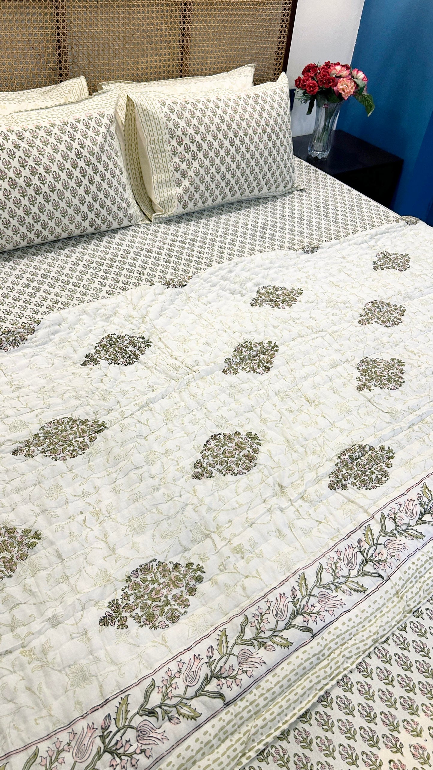 Magnolia Handblock Printed Reversible Bedset - 106