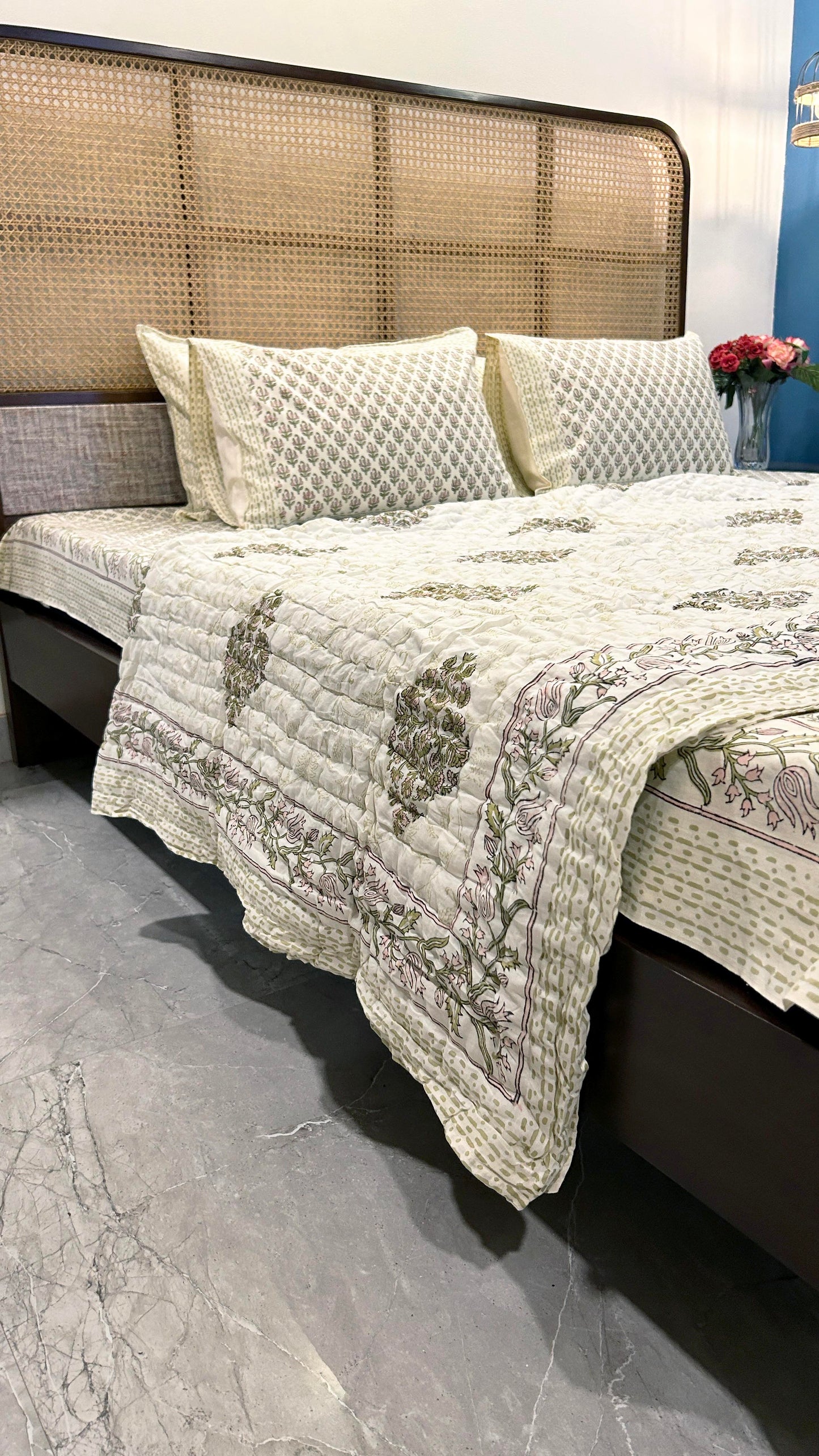 Magnolia Handblock Printed Reversible Bedset - 106