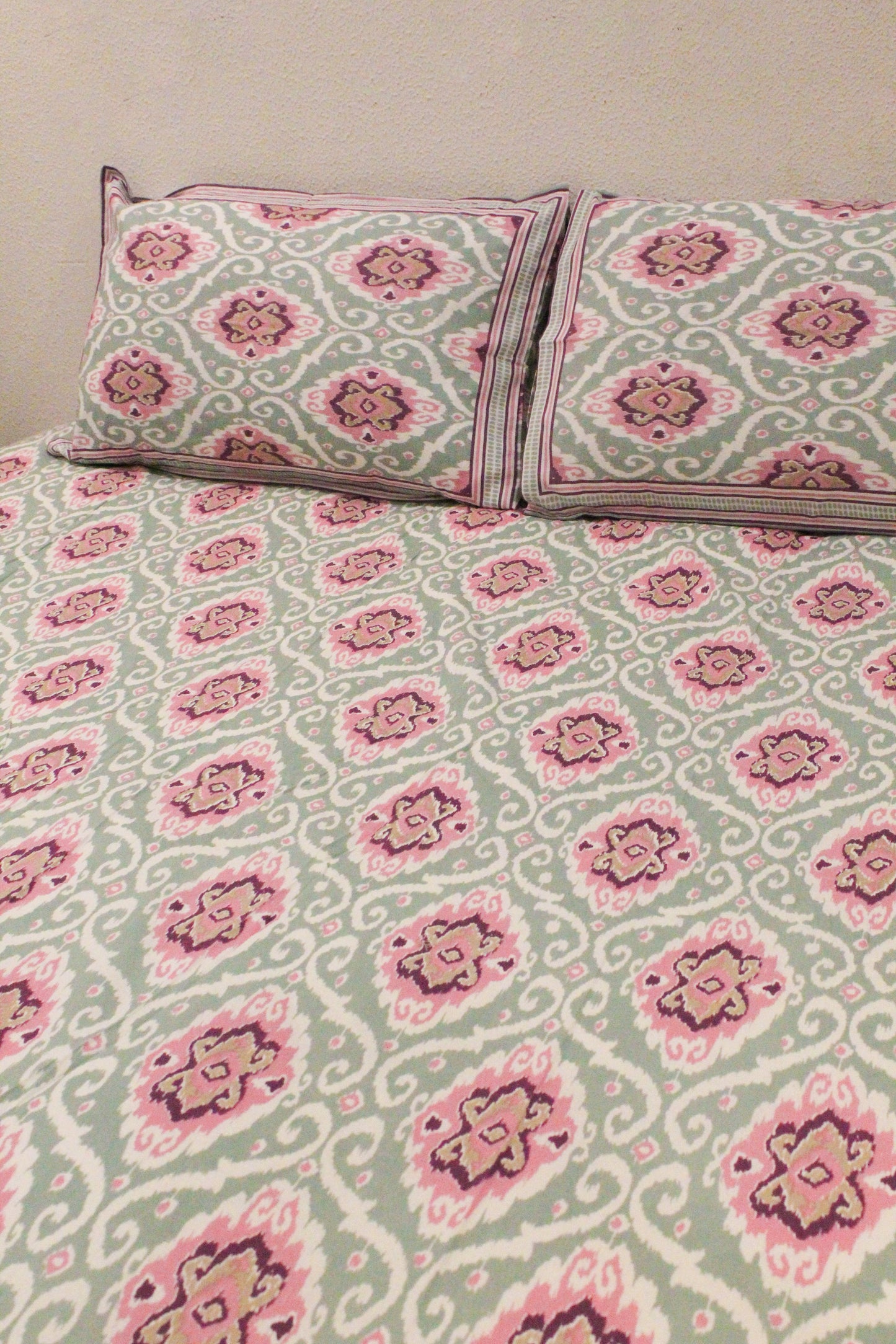 Ikat Print Handblock Printed Bedsheet - 101