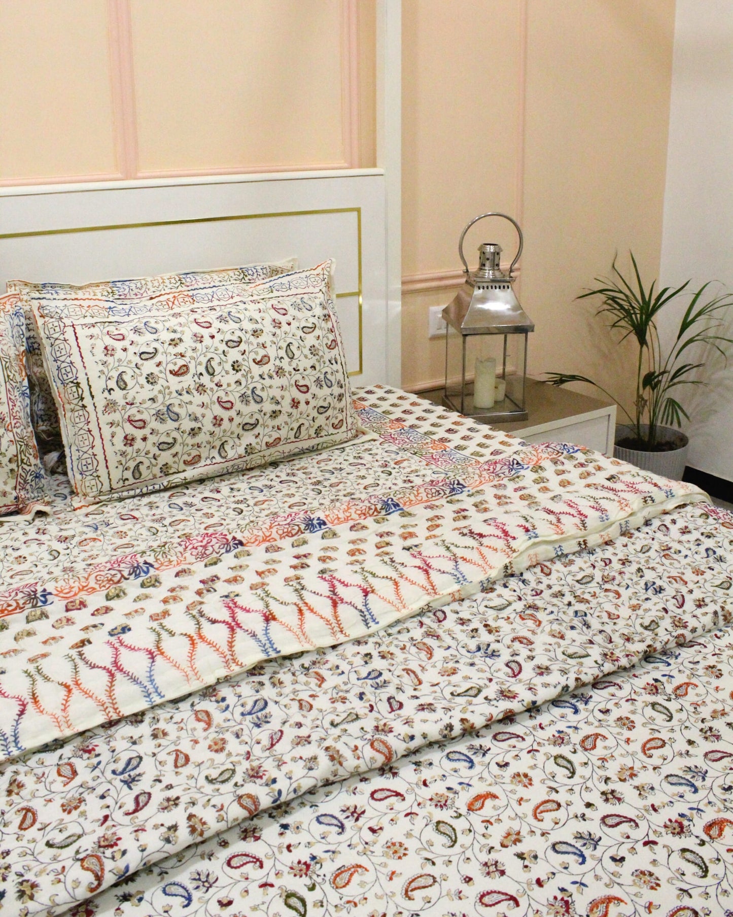 Royal Rajputana Non Reversible Quilt - 127